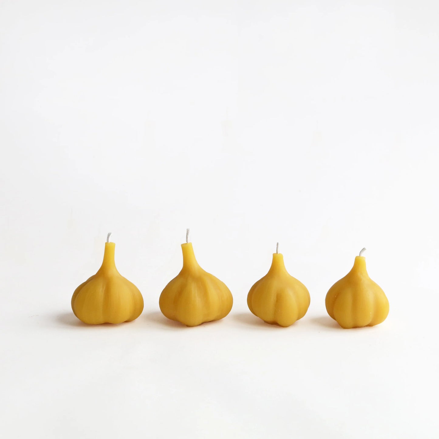 Garlic Beeswax Candle