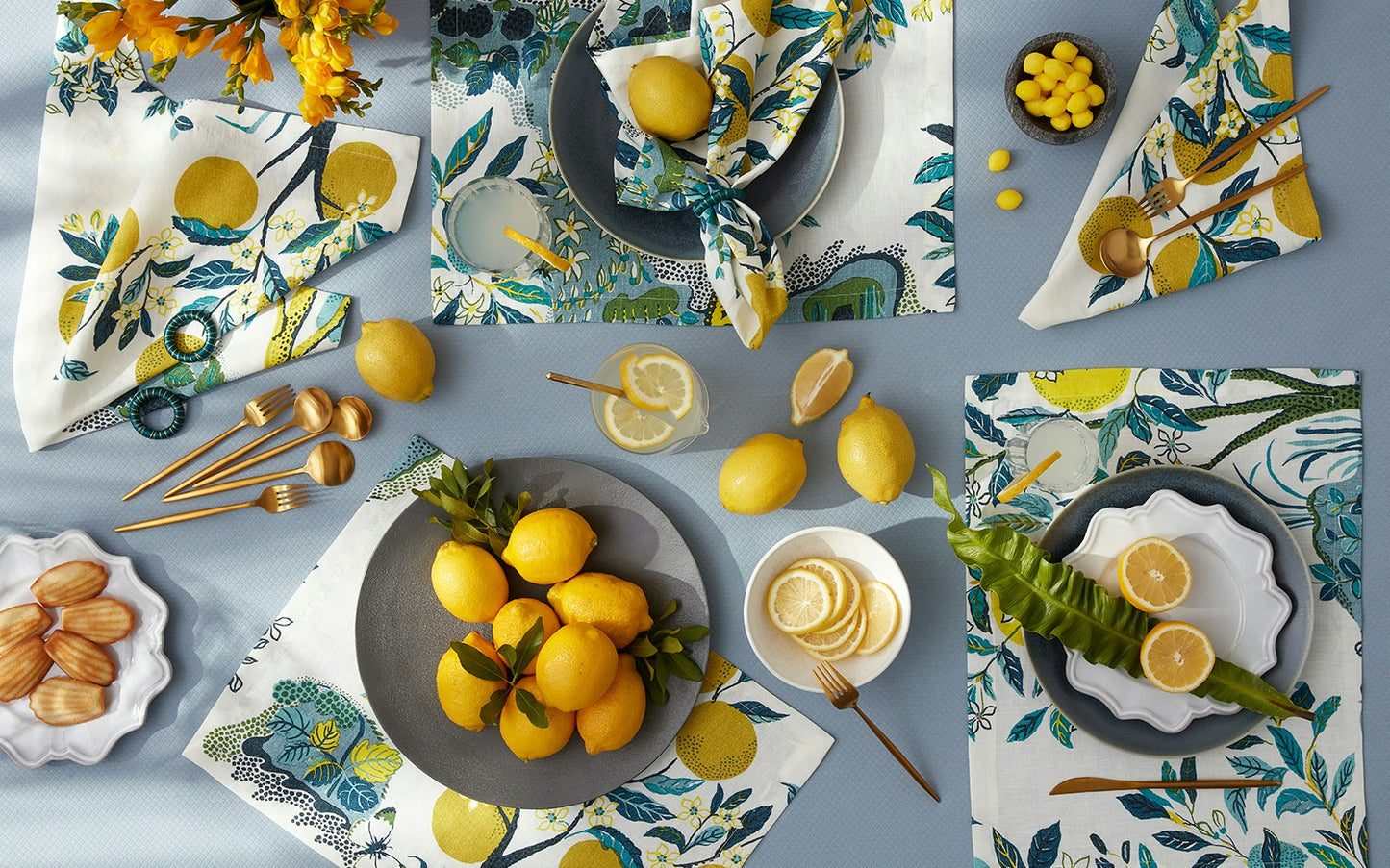 Citrus Garden Tablecloth - Grass