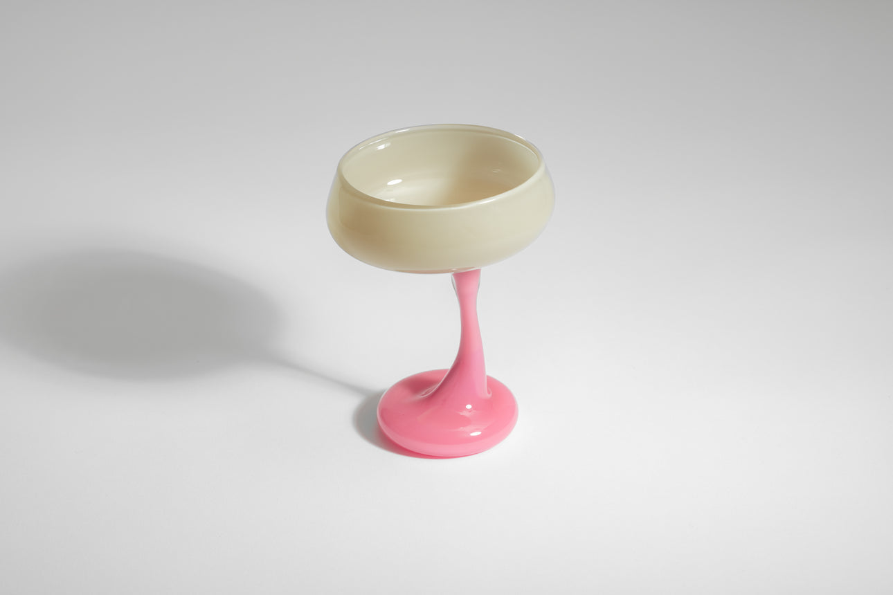 Helle Mardahl The Signature Glass in champagne and pink