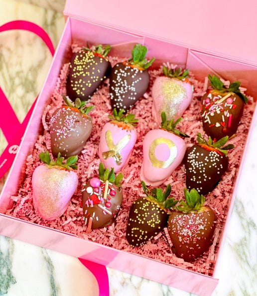 Chocolate Covered Strawberries Gift Box