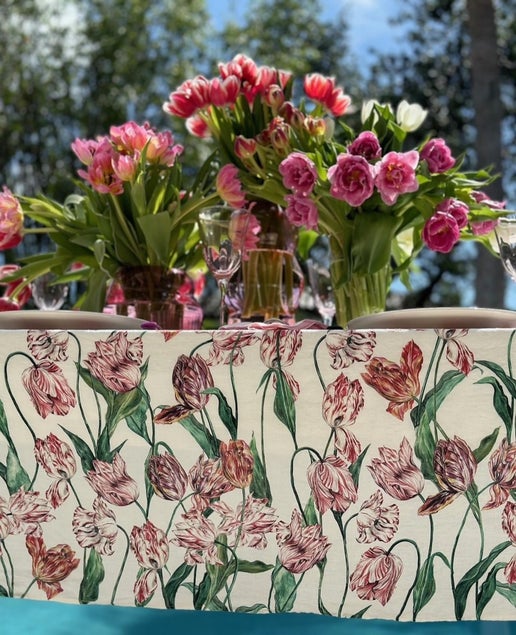 Tulip Linen Tablecloth