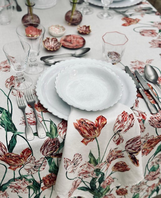 Tulip Linen Tablecloth