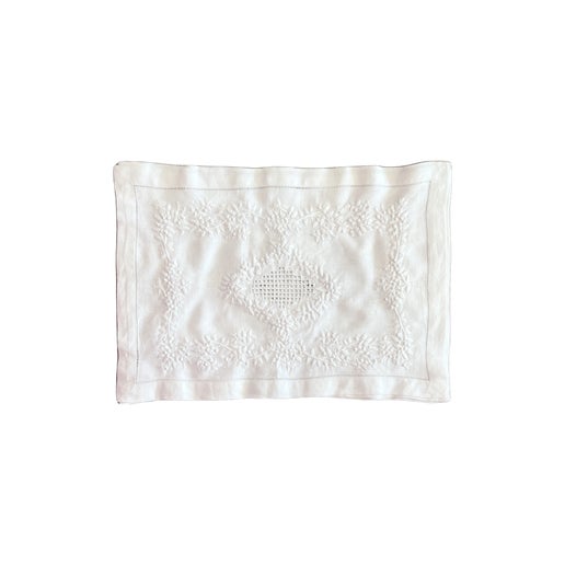 White Royal Garden Place Mat