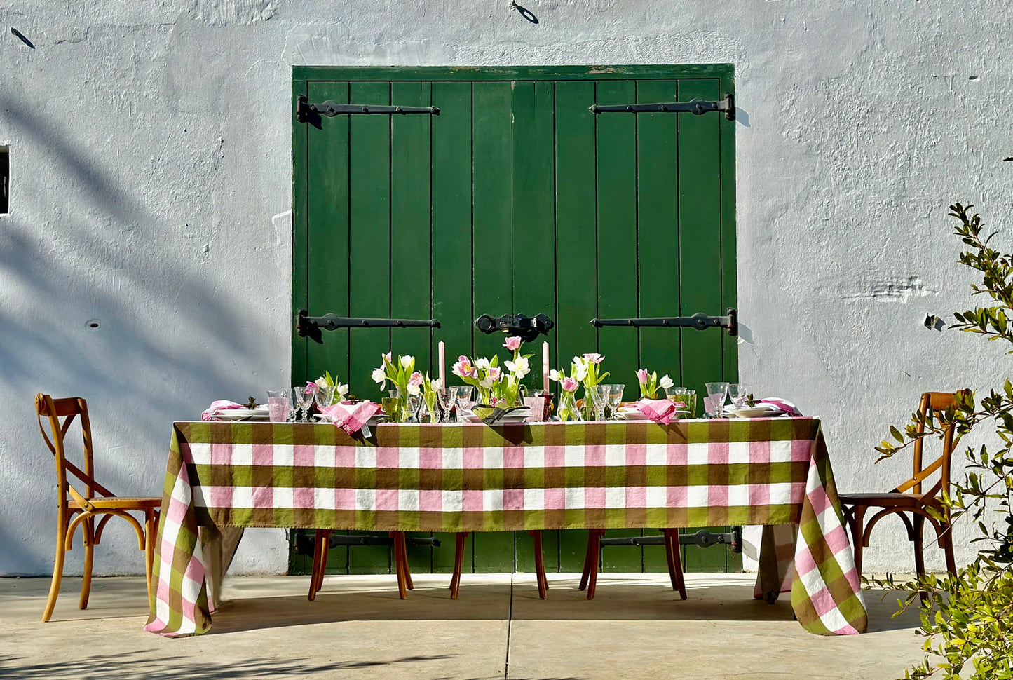 Rose and Avocado Gingham tablecloth