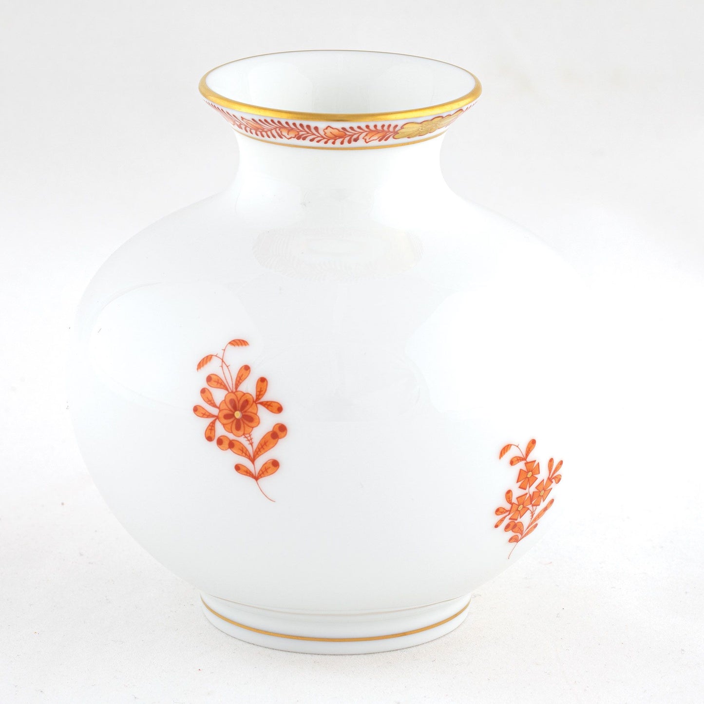 Herend Chinese Bouquet Rust Round Vase