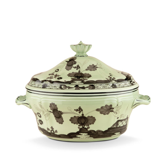 Oriente Italiano Bario Tureen by Ginori 1735