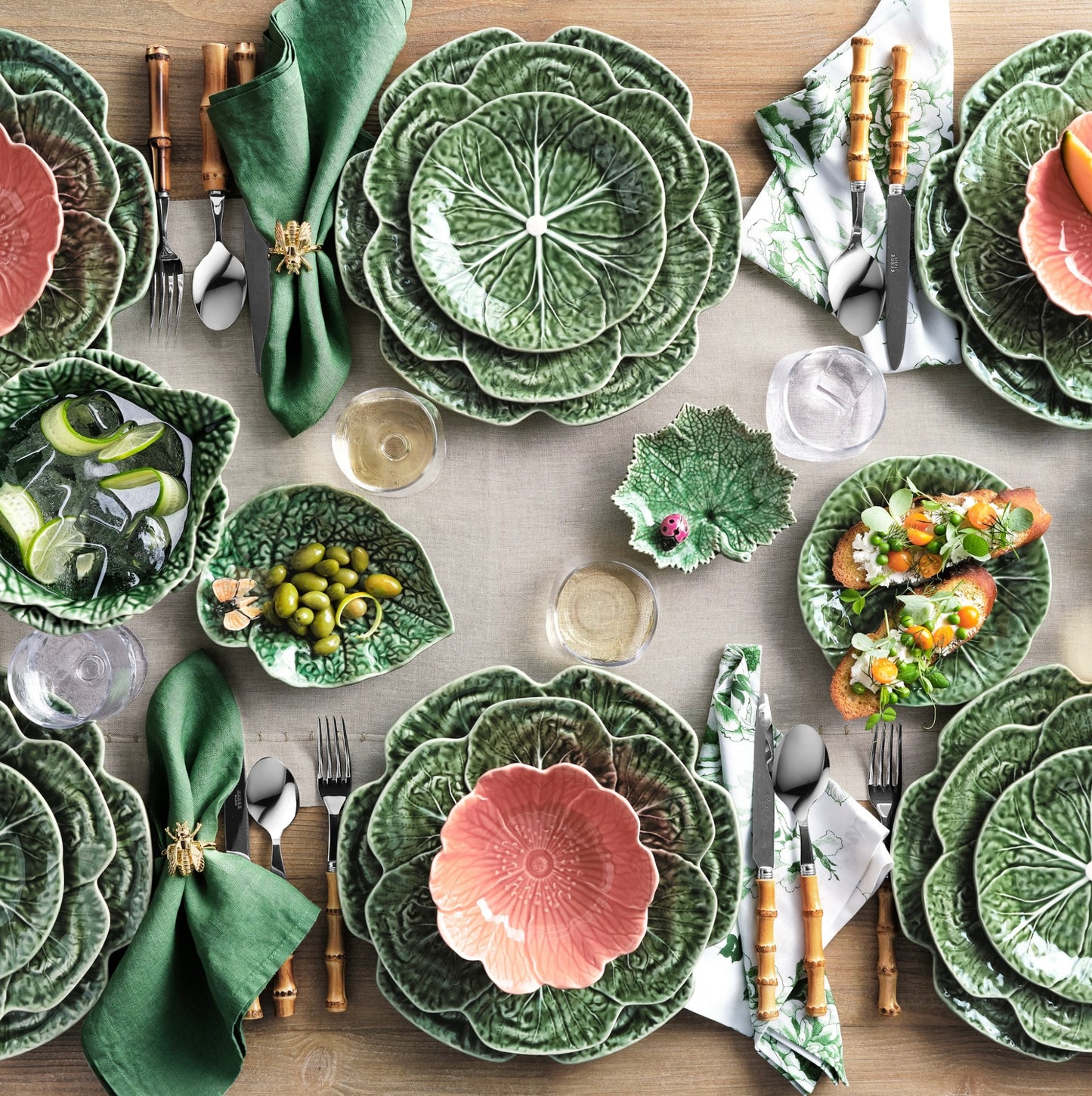 Bordallo Pinheiro Cabbage Charger Plate