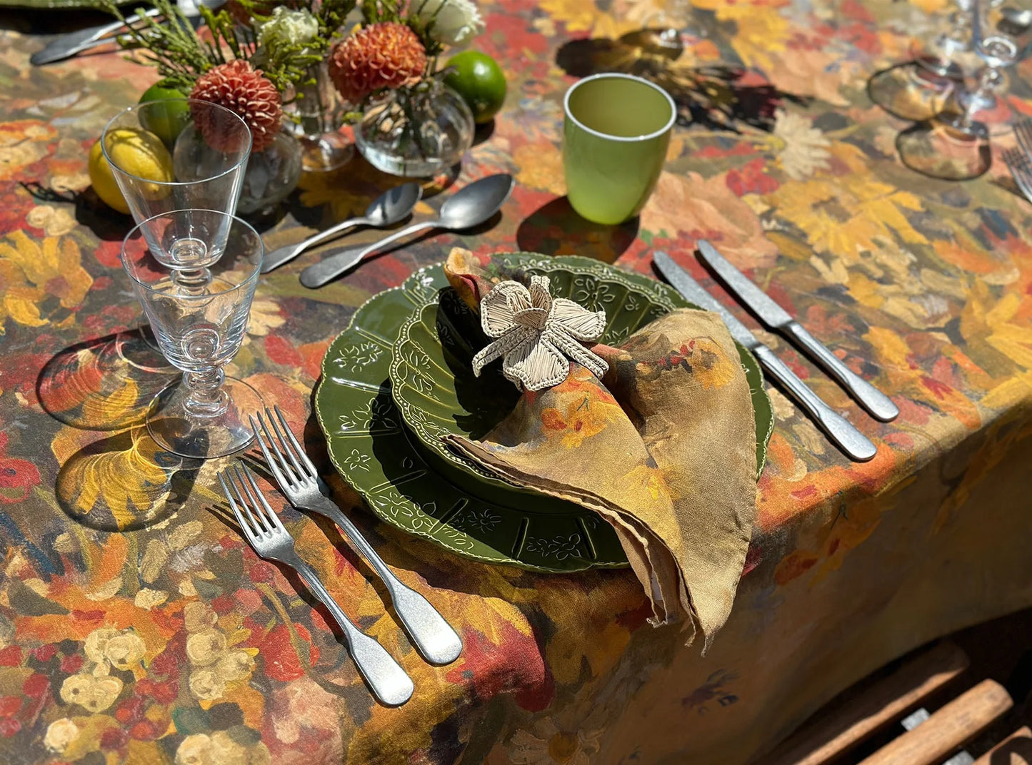 'Fleurs des Prés' Linen Tablecloth 65x118”