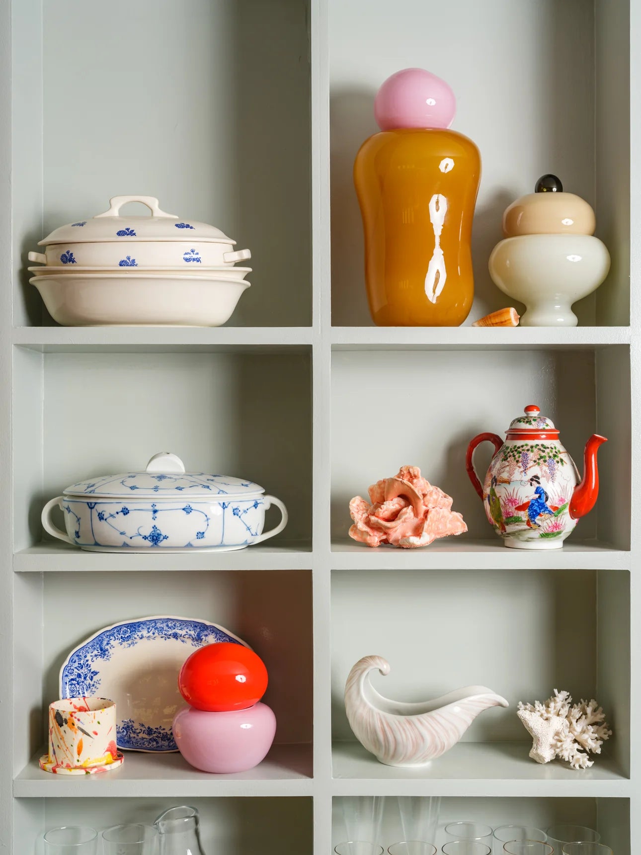 Helle Mardahl Bonbonniere in Grapefruit and Milky Rose