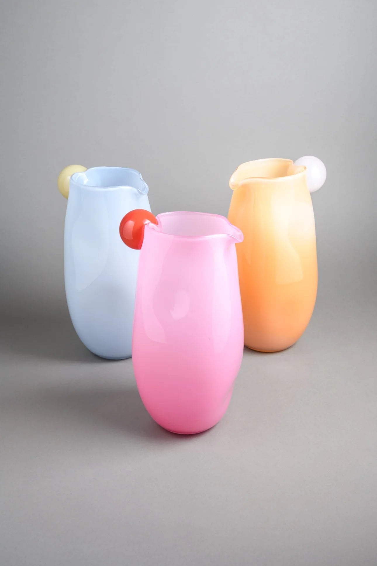 Helle Mardahl Jug with a Twist in Caramel apple and Blueberry ice cream