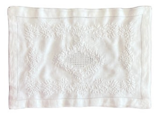 S/4 Royal Garden Embroidered White Linen Placemats