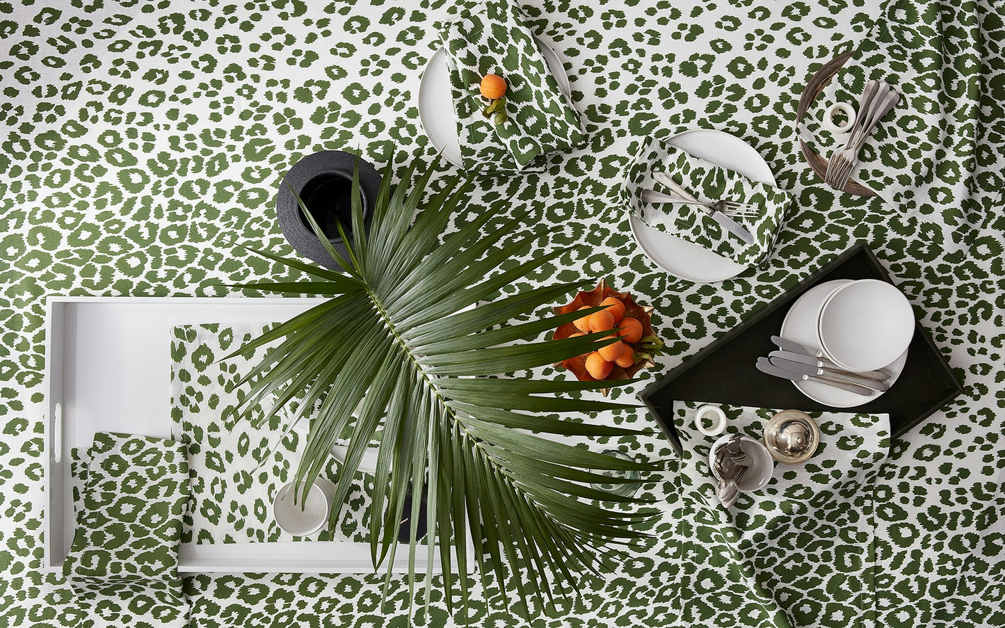 Iconic Leopard Tablecloth - Green