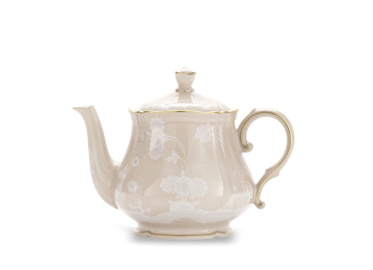 Oriente Italiano Meringa Teapot by Ginori 1735