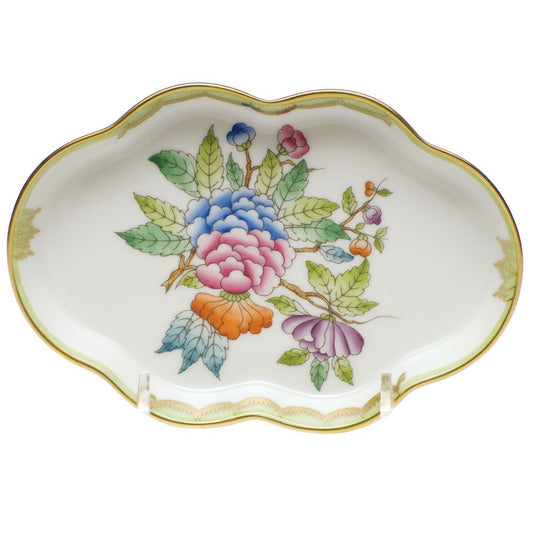 Queen Victoria Small Scalloped Tray